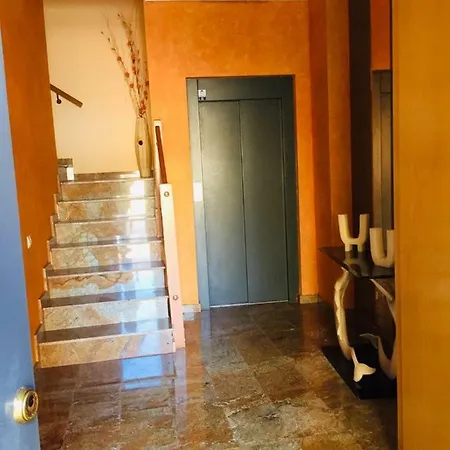 L'essencia Apartment *